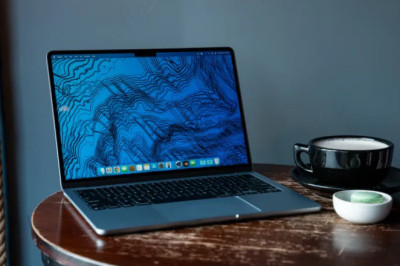 Apple Reportedly Developing a Cheaper MacBook Powered by an iPhone Chip