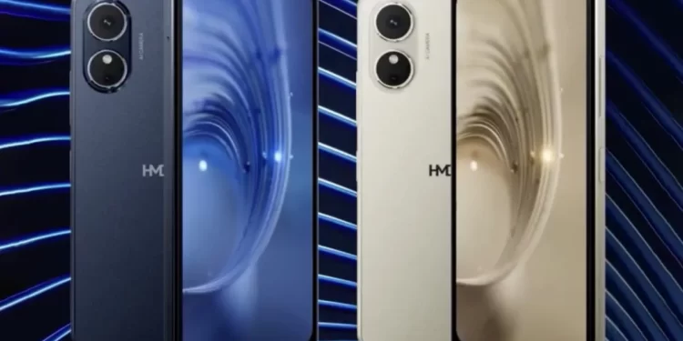 HMD Arc 2 akıllı telefonun mavi ve bej renk seçenekleri