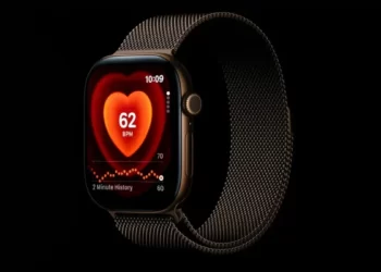 Apple Watch Series 12 akıllı saatin resmi ürün görseli