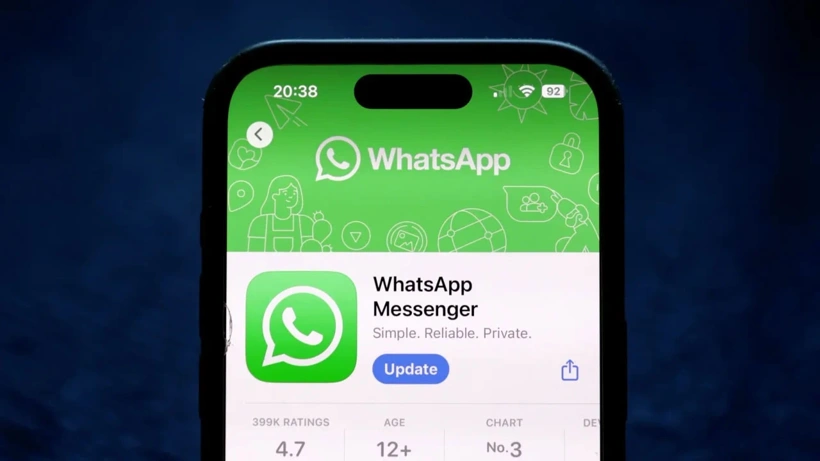 Web bağlantısı üzerinden görüntülü görüşmeyi simgeleyen WhatsApp temalı temsili görsel