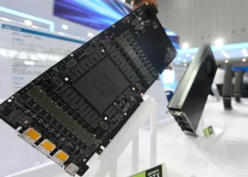 96 GB VRAM kapasiteli modifiye Nvidia RTX 5090 ekran kartı