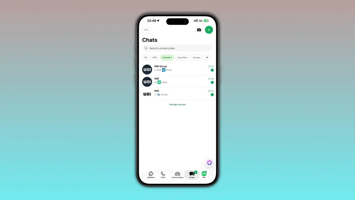 WhatsApp sohbet listesinde medya küçük resimlerini gösteren temsili mobil uygulama görseli